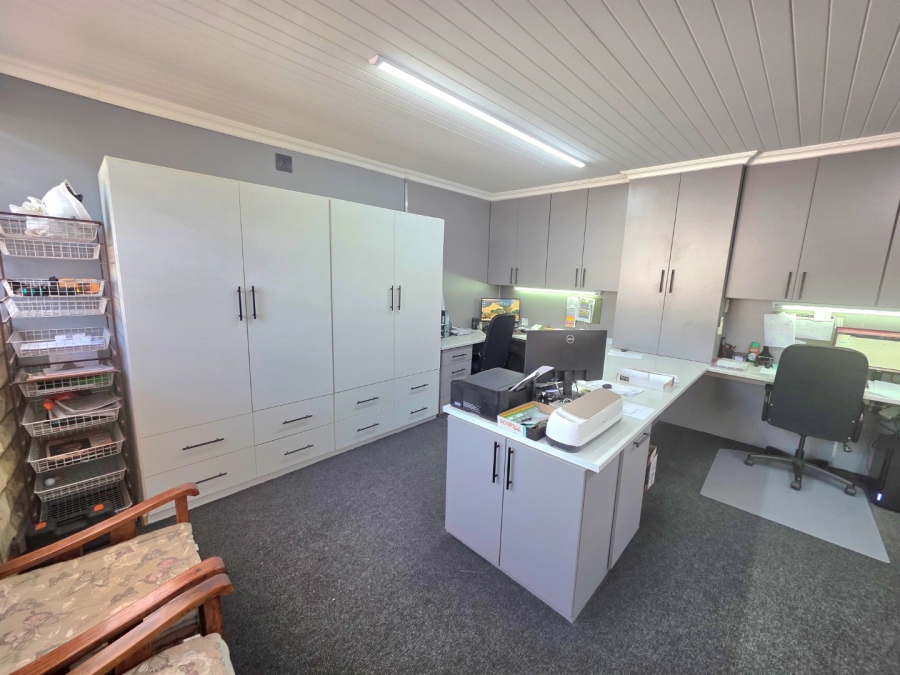 5 Bedroom Property for Sale in Morelig Free State